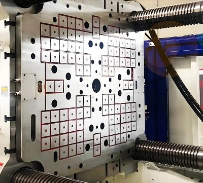 Magnetic Chuck Use in the Injection Molding Machine Magnetic Chuck Use in the Injection Molding Machine